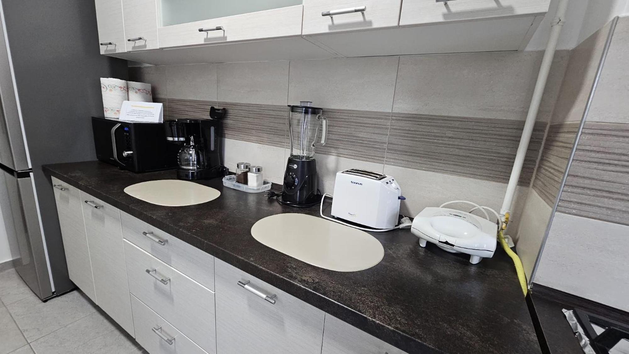 Elissa Apartment Braşov Buitenkant foto